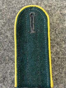 german shoulder strap (green variation)